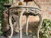 Koka galds ar marmora un zelta krāsas detaļām, ļoti smags - MM.LV
