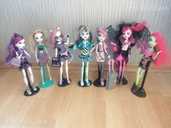 Dolls Monster High, Novi Stars and one Ever After High. - MM.LV