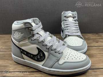 Nike Nike - MM.LV