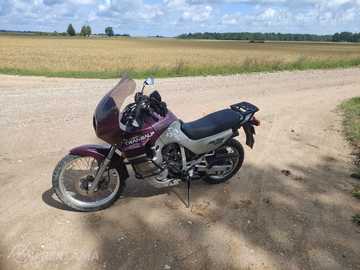Мотоцикл Honda Transalp 600, 1991 г., 55 000 км, 600.0 см3. Мотоцикл Honda Transalp 600, 1991 г., 55 000 км, 600.0 см3. - MM.LV