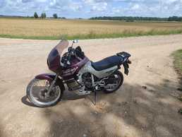 Motorcycle Honda Transalp 600, 1991 y., 55 000 km, 600.0 cm3. Motorcycle Honda Transalp 600, 1991 y., 55 000 km, 600.0 cm3. - MM.LV