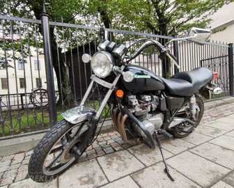 Мотоцикл Kawasaki KZ 550, 1997 г., 60 300 км, 550.0 см3. Мотоцикл Kawasaki KZ 550, 1997 г., 60 300 км, 550.0 см3. - MM.LV