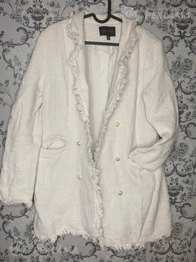 Белый пиджак - MM.LV