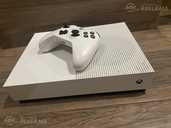 Spēļu konsole Xbox Xbox one S all digital, Labā stāvoklī. - MM.LV