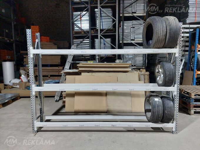 Lietoti palešu plaukti Tire racks Lietoti palešu plaukti Tire racks - MM.LV