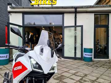 Мотоцикл X-Cape Carrara White 650cc, 2021 г., 1 км, 650.0 см3. Мотоцикл X-Cape Carrara White 650cc, 2021 г., 1 км, 650.0 см3. - MM.LV
