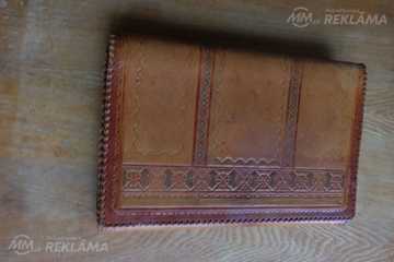 Retro sieviešu soma (dabīgā āda ar latviski-tautisku ornamentu) - MM.LV