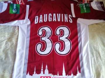 Dinamo Riga jersey ar K.Daugaviņa parakstu Dinamo Riga jersey ar K.Daugaviņa parakstu - MM.LV