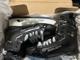 Hockey skates Bauer Mach sr Hockey skates Bauer Mach sr - MM.LV