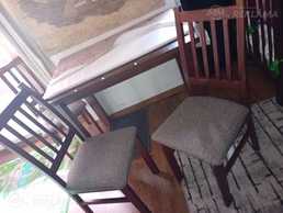 Stol +4 stula. - MM.LV