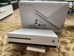 Игровая приставка Xbox One S, Идеальное состояние. Игровая приставка Xbox One S, Идеальное состояние. - MM.LV