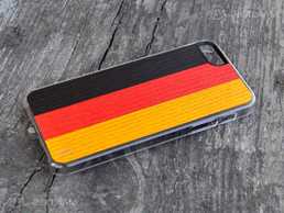 strādnieki ražošanā fabrikā Vācijā - MM.LV