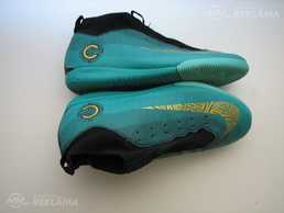 Futbola buči Nike Futbola buči Nike - MM.LV