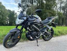 Motorcycle Yamaha MT125, 2017 y., 8 685 km, 124.7 cm3. Motorcycle Yamaha MT125, 2017 y., 8 685 km, 124.7 cm3. - MM.LV