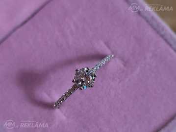 Sudraba 925 gredzens ar dimantu-moisanītu 0.34 ct Sudraba 925 gredzens ar dimantu-moisanītu 0.34 ct - MM.LV