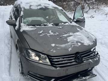 Rezerves daļas no Volkswagen Passat B7, 2011, 2.0 l, Dīzeļdegviela. - MM.LV