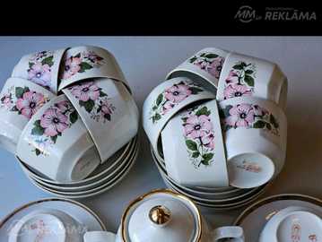 Rīgas Porcelāna servīzes daļas labā stāvoklī bez defektiem - MM.LV