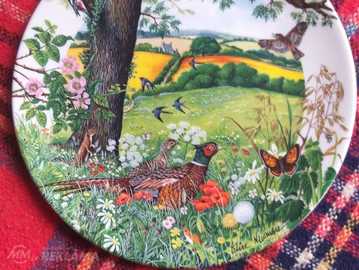 Тарелка декоративная фарфор деколь Луга и пшеничные поля. - MM.LV