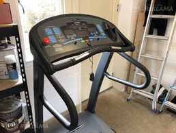 Профессиональная беговая дорожка Vision T9700Hrt - MM.LV