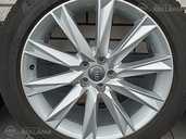 Литые диски Audi E-Tron Q7 R20, Идеальное состояние. - MM.LV