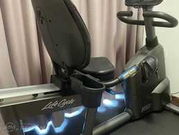 Вертикальный велотренажер Life Fitness Rs3 Track connect console - MM.LV