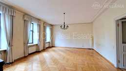 Квартира в Риге, Центр, 193 м², 7 комн., 2 этаж - MM.LV