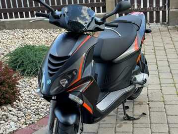 Мотороллер Piaggio Piaggio NRG Power, 2019 г., 6 380 км. Мотороллер Piaggio Piaggio NRG Power, 2019 г., 6 380 км. - MM.LV