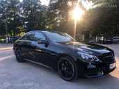 Mercedes-Benz E350, AMG Line, 4Matic, 2013/Novembris, 260 000 km, 3.0 - MM.LV