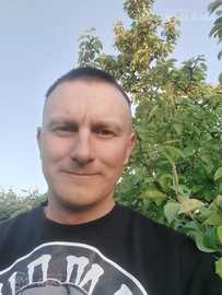 Meklēju Dvēseles Radinieku... Meklēju Dvēseles Radinieku... - MM.LV