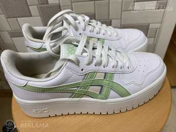 Asics balti snikeri. Asics balti snikeri. - MM.LV