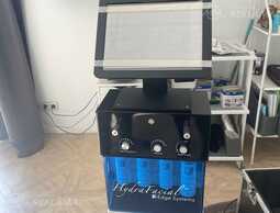 HydraFacial Machine 10in1 with Original HydraFacial handle - MM.LV
