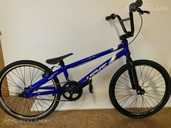 Inspyre neo  bmx race - MM.LV