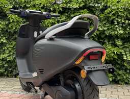 Moped Easycool Elegance 300i, 2025, 40 km, 125.0 cm3. Moped Easycool Elegance 300i, 2025, 40 km, 125.0 cm3. - MM.LV