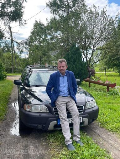 Sveikas cienījamās. - MM.LV