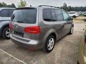 Volkswagen Touran, 2010/August, 215 000 km, 1.6 l.. - MM.LV - 2