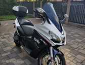 Scooter Aprilia SRV 850, 2012, 21 944 km, 839.0 cm3. Scooter Aprilia SRV 850, 2012, 21 944 km, 839.0 cm3. - MM.LV