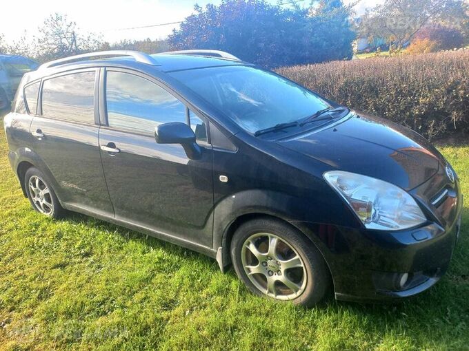 Toyota Verso, 2009, 285 000 km, 2.2 l.. Toyota Verso, 2009, 285 000 km, 2.2 l.. - MM.LV