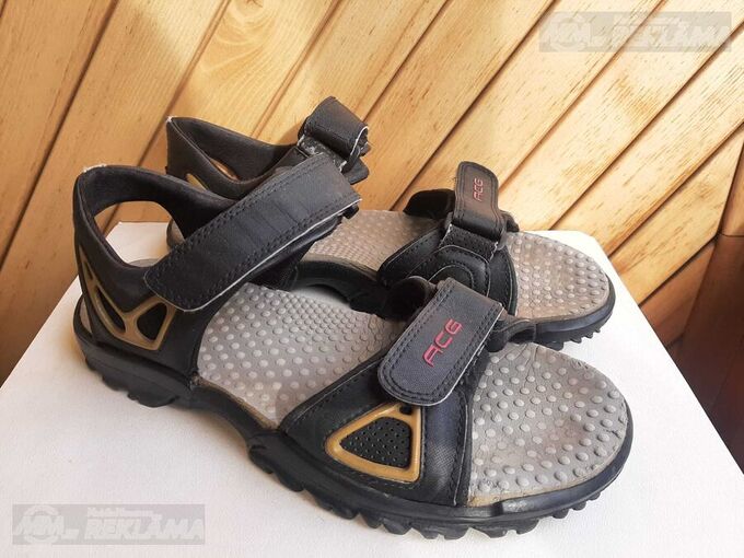 Кроссовки Adidas, сандалии Nike Кроссовки Adidas, сандалии Nike - MM.LV