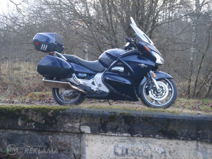 Motorcycle Honda ST1300, 2005, 81 000 km, 1 300.0 cm3. Motorcycle Honda ST1300, 2005, 81 000 km, 1 300.0 cm3. - MM.LV