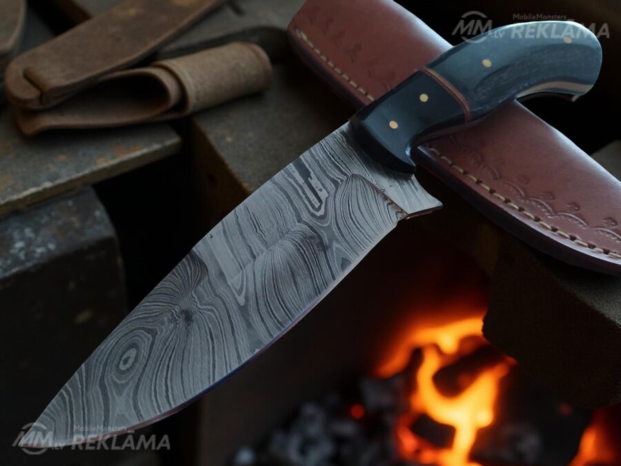 Нож ручной работы с кожаными ножнами - MM.LV