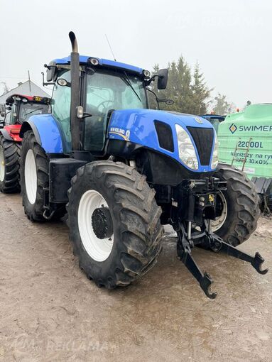 Трактор New Holland 2012. Трактор New Holland 2012. - MM.LV