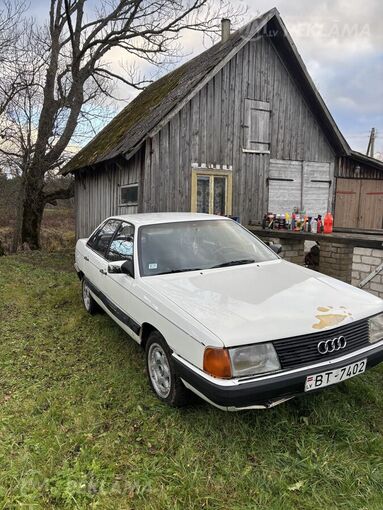 Audi 100, 1983/June, 300 km, 1.8 l.. - MM.LV