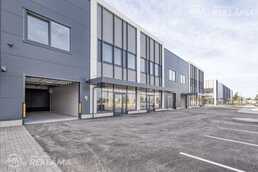 Stock Office 542.93 m² in the Versum Business Complex - MM.LV
