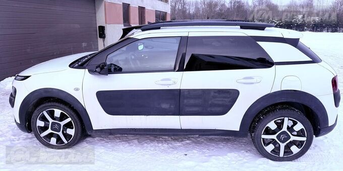 Citroen C4, 2014/Decembris, 143 701 km, 1.6 l.. Citroen C4, 2014/Decembris, 143 701 km, 1.6 l.. - MM.LV