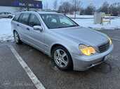 Mercedes-Benz C220, 2004/May, 2.2 l.. - 4 Mercedes-Benz C220, 2004/May, 2.2 l.. - MM.LV - 4