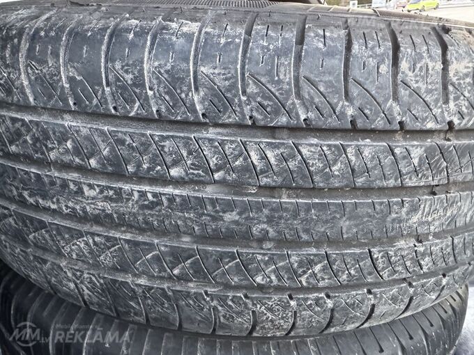 Tires Highway Highway, 235/60/R17, Used. - MM.LV