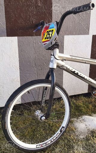 Autonomy Bmx Race - MM.LV
