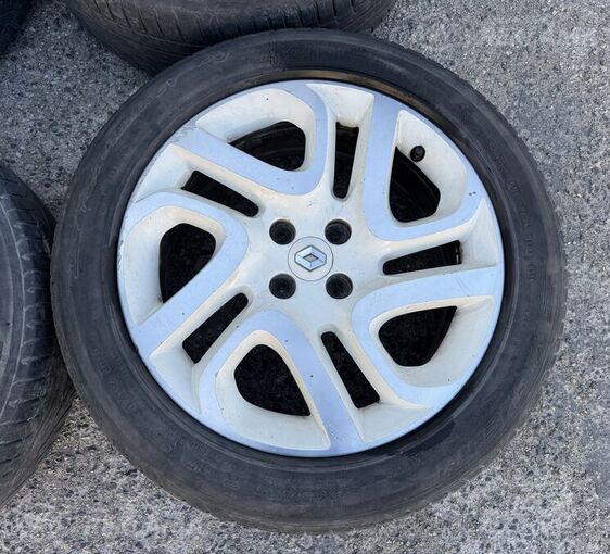 Light alloy wheels Renault R17, Good condition. - MM.LV