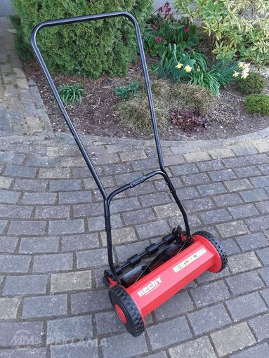 Hecht manual lawn mower in perfect condition ! Hecht manual lawn mower in perfect condition ! - MM.LV