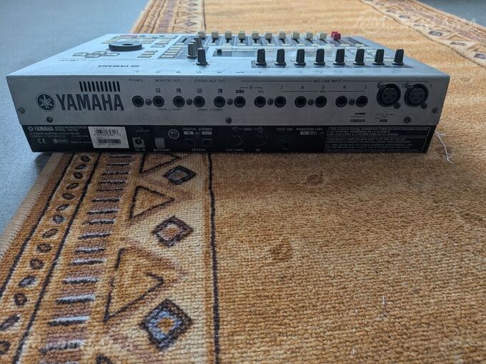 Yamaha AW16G digitālā ierakstu studija (vintage) / restaurācijai Yamaha AW16G digitālā ierakstu studija (vintage) / restaurācijai - MM.LV